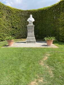 Escultura de Leonardo da Vinci