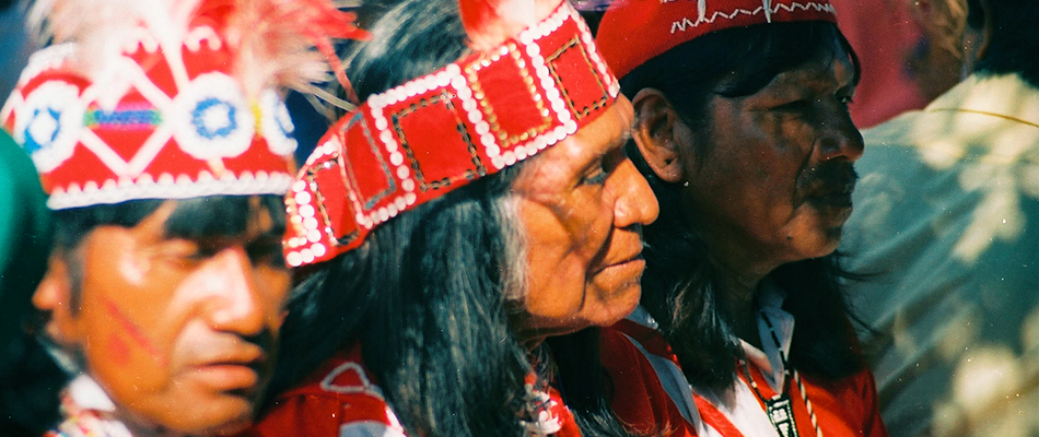 Indigenas Paraguayos. Foto: cantovivo.wordpress.com