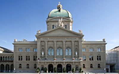Suiza estudia reformar la neutralidad para expropiar fortunas de oligarcas rusos